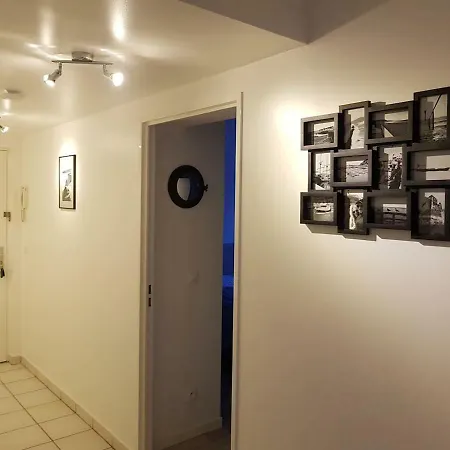 公寓 A 100 M De La Mer Et Du Port ! Parking Privatif ! *